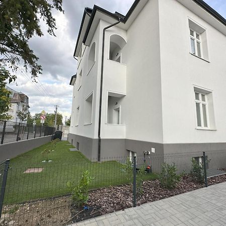 Dohnanyi Villa By Chors Тренчин Екстер'єр фото